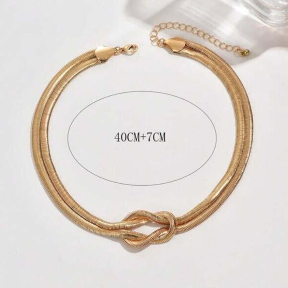 18K Gold Filled Knot Choker Necklace | 15.7" + 2.8" - Picture 3 of 4